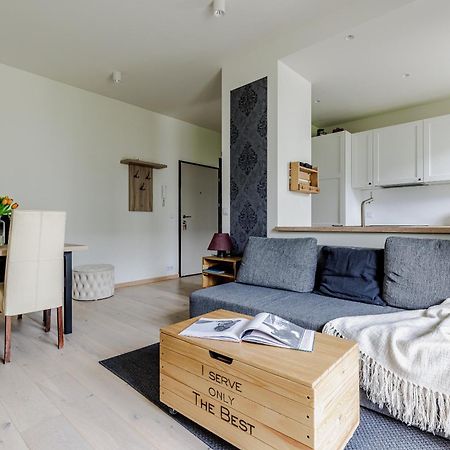 Relax&Comfort New Waw 50 Sqm With Terrace, Garden, Free Parking And Ac Warsawa Bagian luar foto