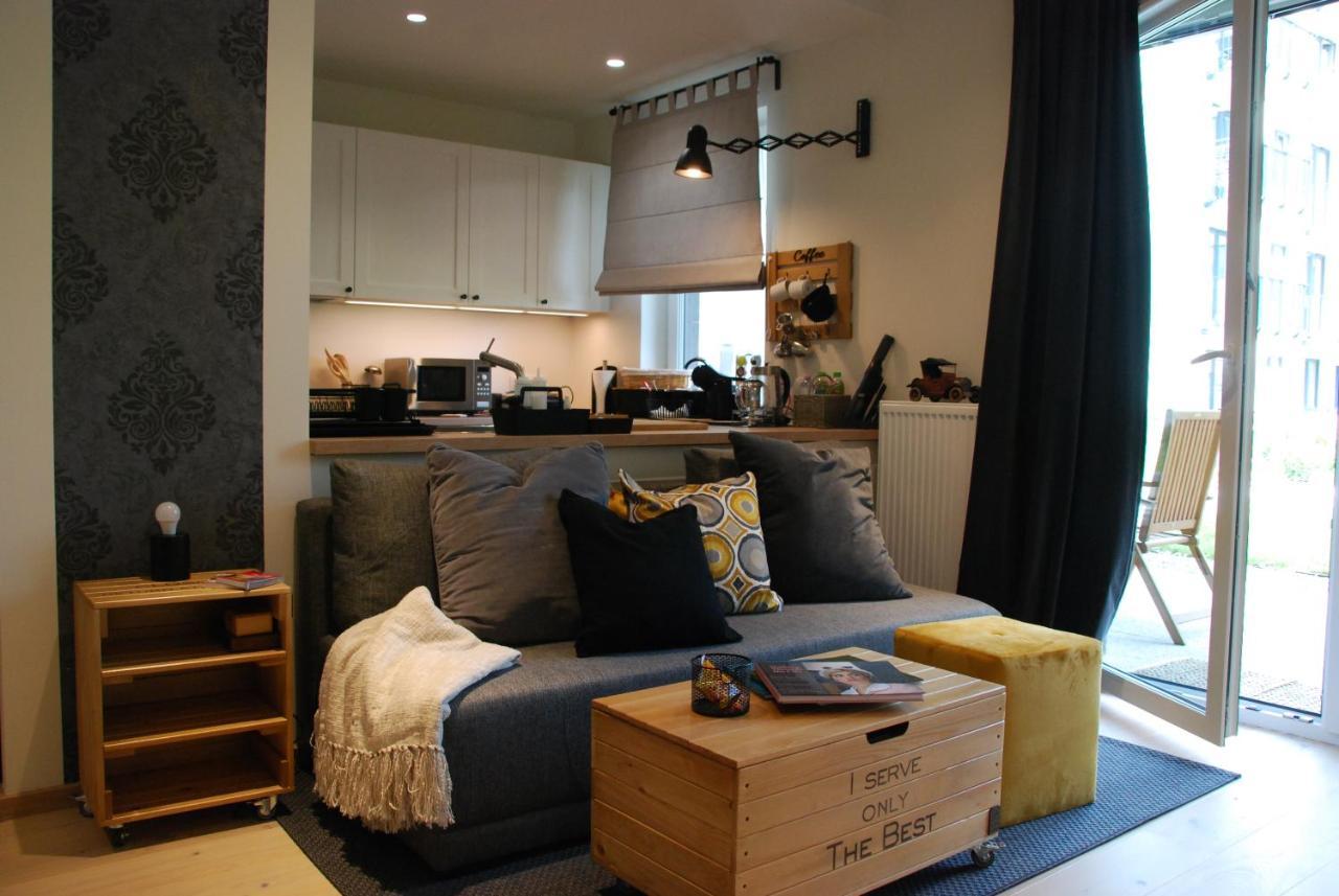 Relax&Comfort New Waw 50 Sqm With Terrace, Garden, Free Parking And Ac Warsawa Bagian luar foto