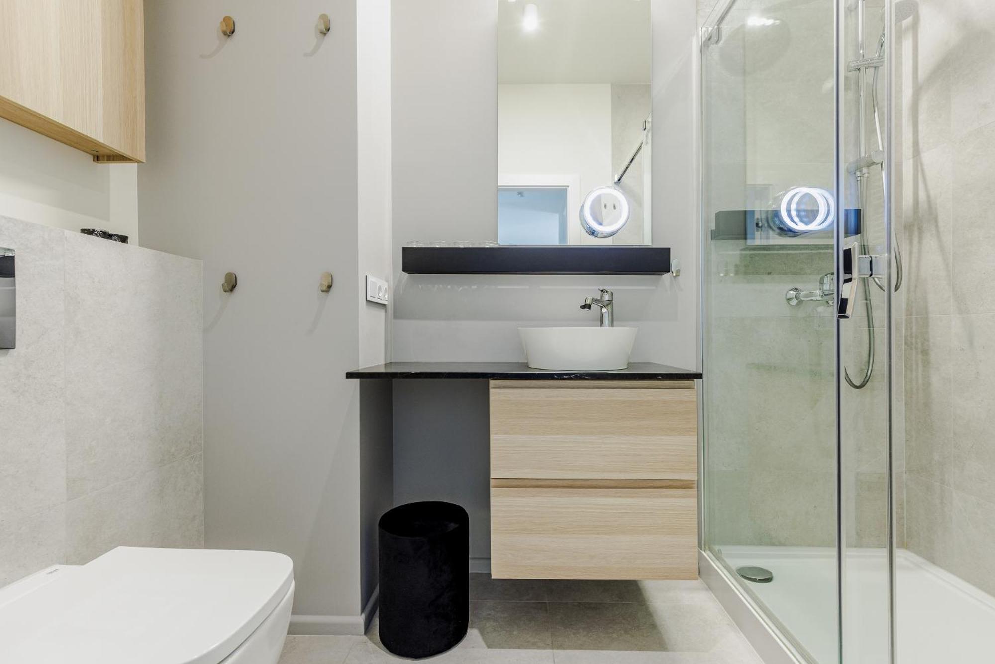 Relax&Comfort New Waw 50 Sqm With Terrace, Garden, Free Parking And Ac Warsawa Bagian luar foto