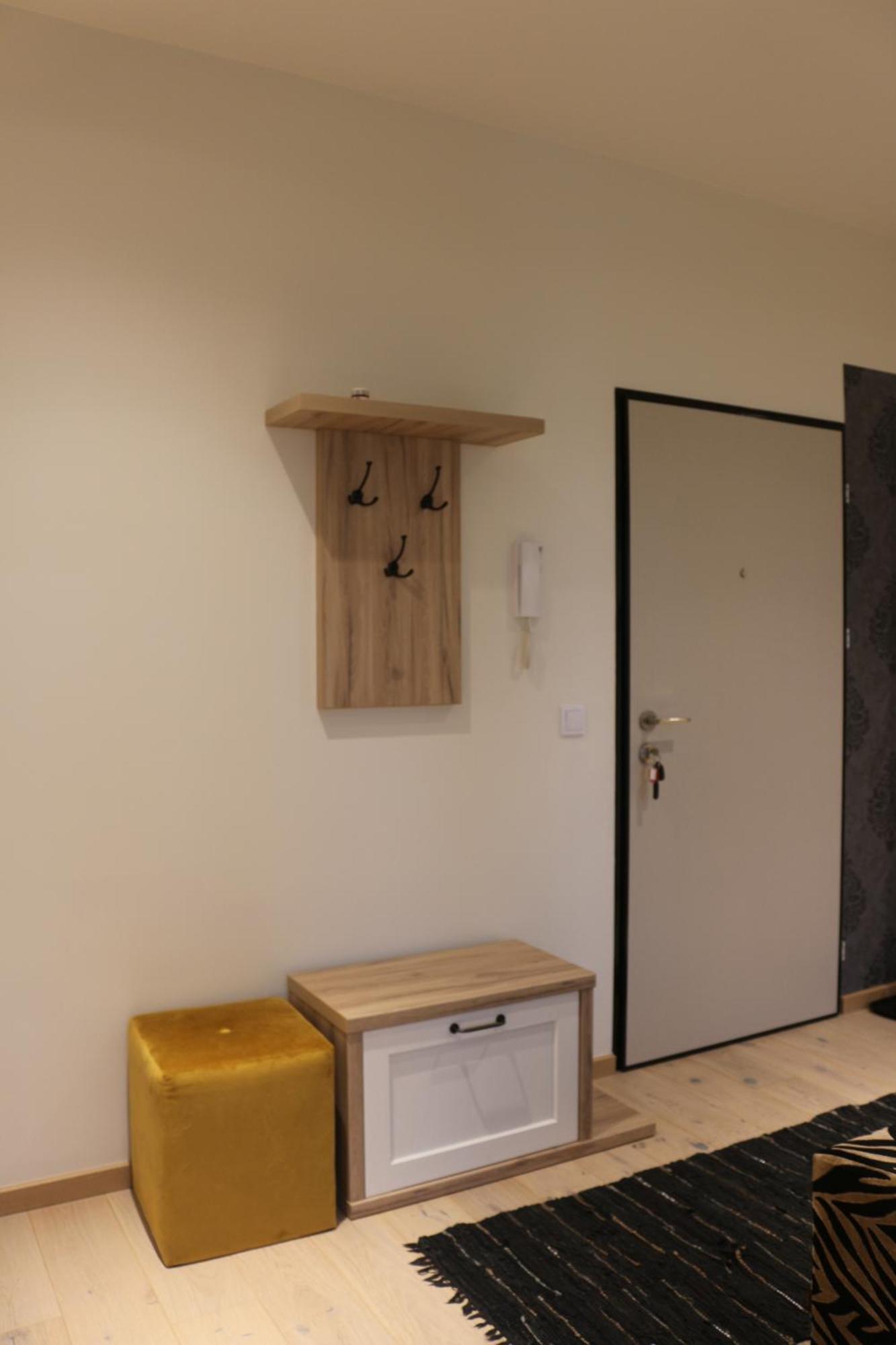 Relax&Comfort New Waw 50 Sqm With Terrace, Garden, Free Parking And Ac Warsawa Bagian luar foto